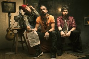 "Fugitivos" reúne a los tres vocalistas originales de Camila