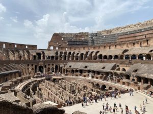 Coliseo romano estrena ascensor para llevar a sus visitantes a las alturas