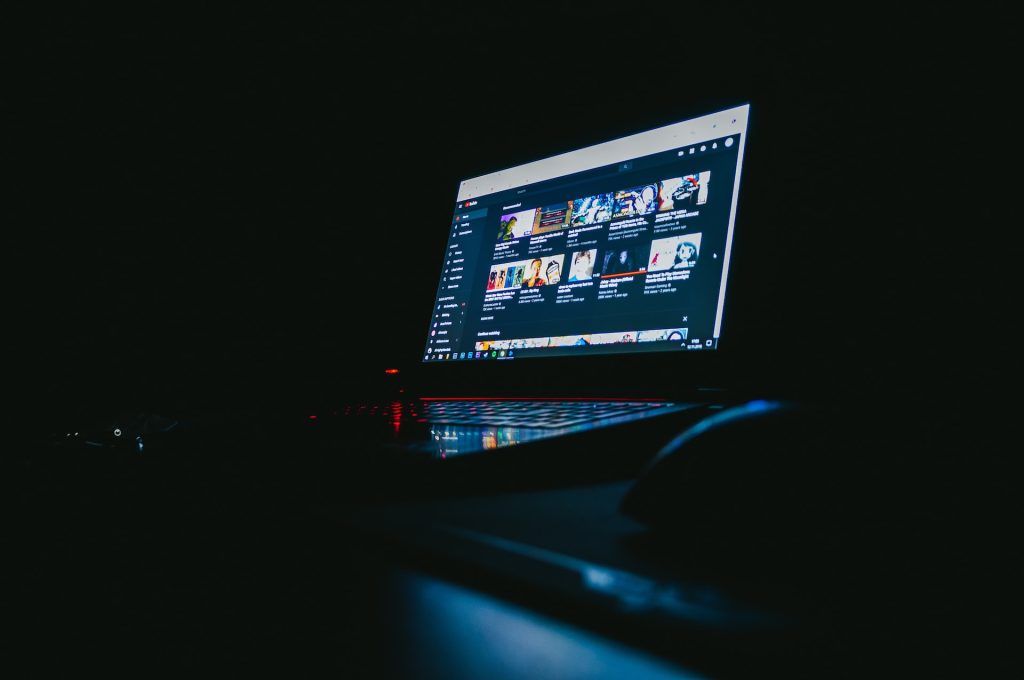 YouTube prueba herramienta para el doblaje de videos en otros idiomas