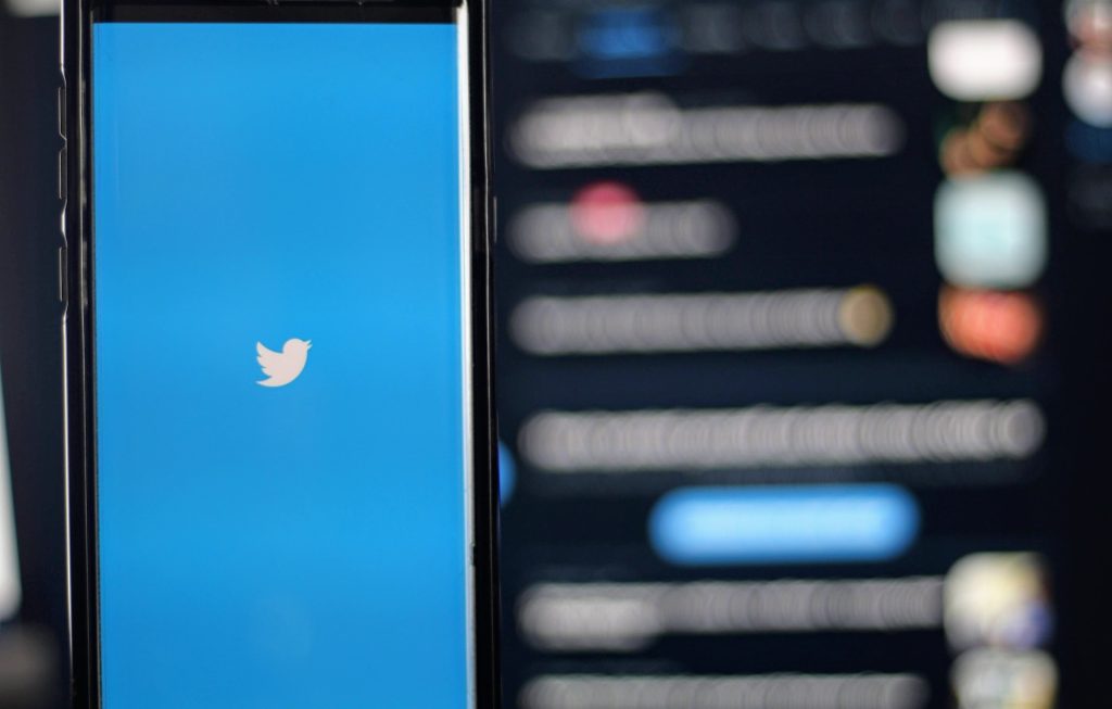 Twitter limitó el alcance de más de 700.000 tuits por conductas de odio
