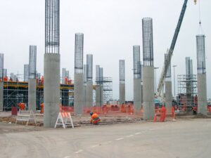 VINCCLER - Columna en construcción; ¡Un elemento irremplazable! - FOTO