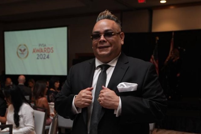 Luis Bautista Garrido Palacios galardonado en Miami con el PVSA Awards 2024 - FOTO