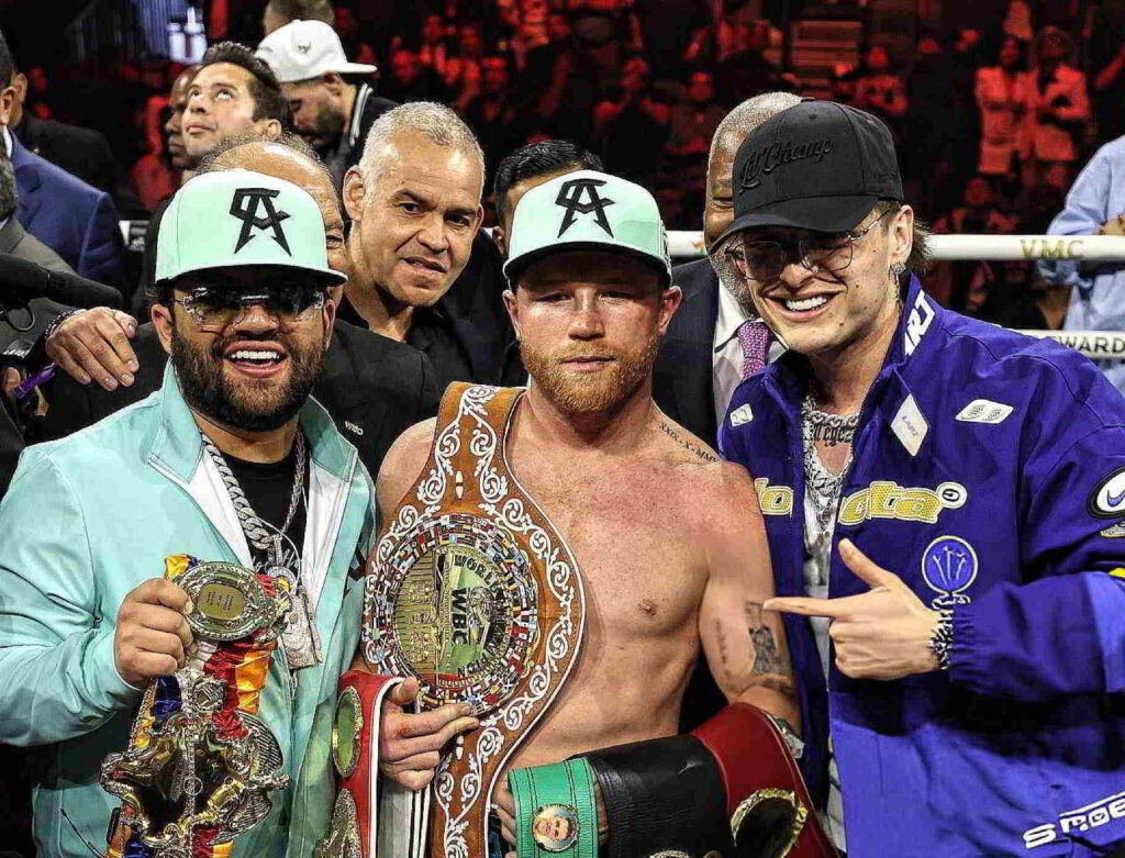 Canelo Álvarez venció por decisión unánime de los jueces a Jaime Munguía