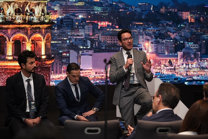 Dr. Froilán Páez triunfa en Turquía; Dictó cátedra en el Congreso de Rinoplastia ‘All in One’ y en la Conferencia de Estructura y Conservación - FOTO