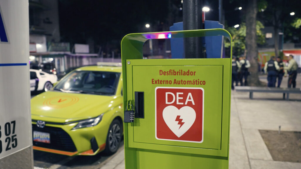 Equipos en lugares publicos Venemergencia