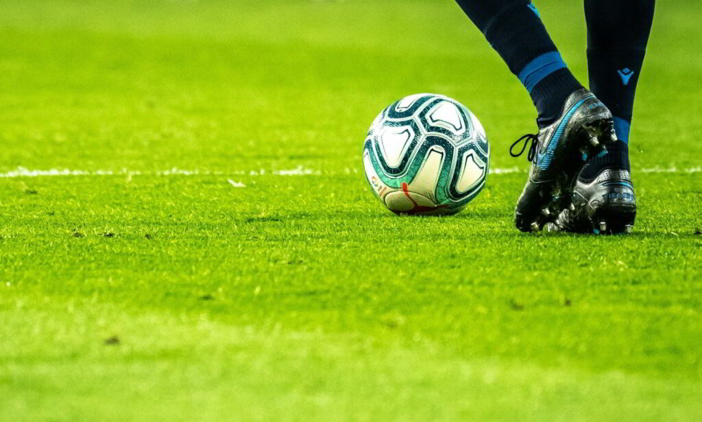 emilio garcia AWdCgDDedH0 unsplash