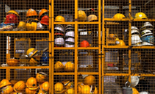 Los salarios y el desempleo, dos temas clave en el Día de los Trabajadores 1 pop zebra wp81DxKUd1E unsplash