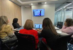 Bancamiga capacita a los emprendedores para convertir en ganancias su presencia digital