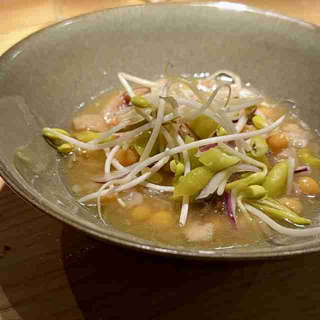 Restaurante Brutalista en Madrid