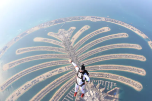 Adrenalina pura en 2026: Los 5 deportes extremos más populares y dónde practicarlos