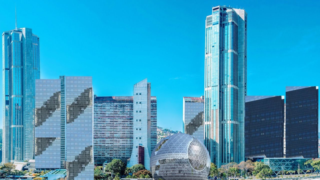 5 Edificios Modernos que Impactan Caracas
