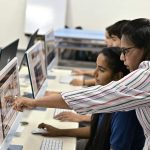 ESET visitó Universidades en Caracas, advierte déficit y oportunidades para informáticos