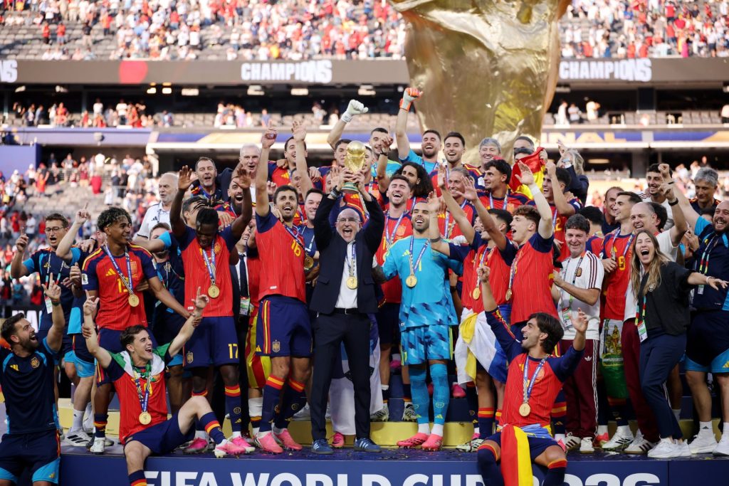 La prensa mundial proclama a España como "La Mejor Selección del Siglo XXI"